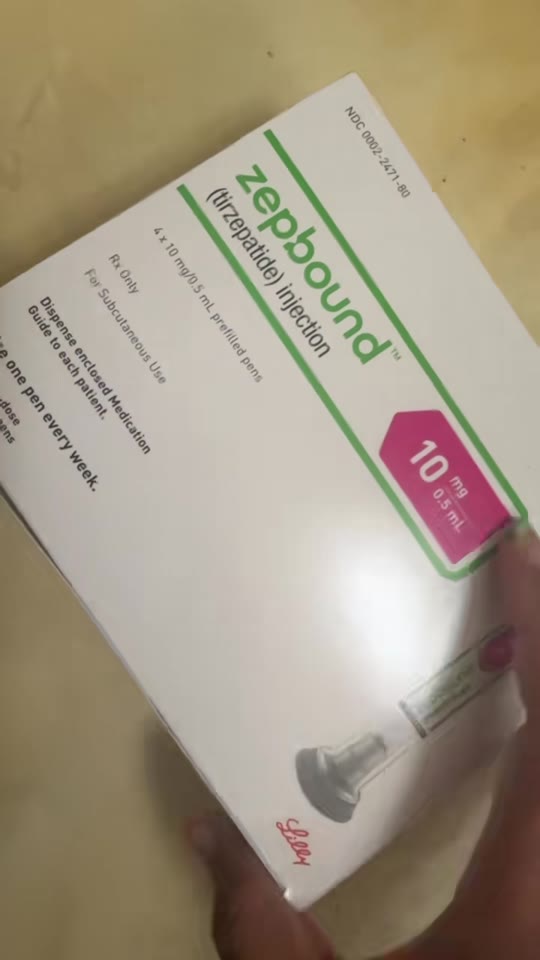 @flourishingintome's Zepbound unboxing fact-checked