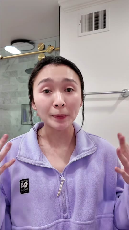 @nhingo.skincare's peptide claims need more nuance