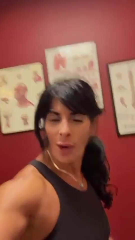 @nicolegrecopeepas's peptide and HRT claims, fact-checked