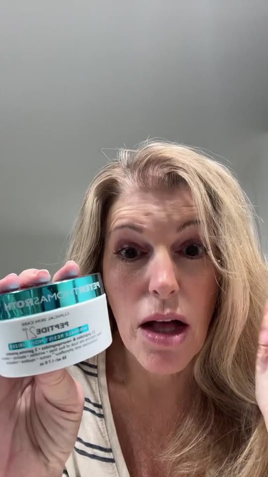 Peter Thomas Roth Peptide 21 moisturizer: hype vs. skin science