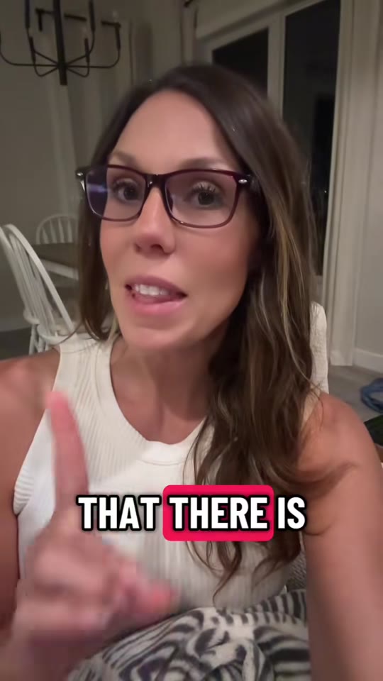 @daniellenutritionist's peptide therapy claims, fact-checked
