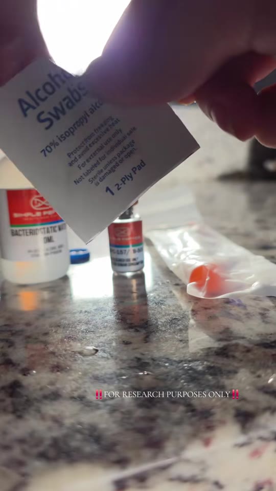@doraefit's peptide therapy claims need a reality check