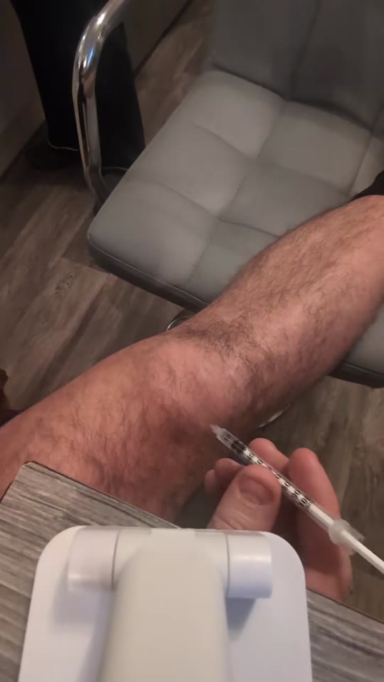 @gazza_g22's peptide therapy claims need context