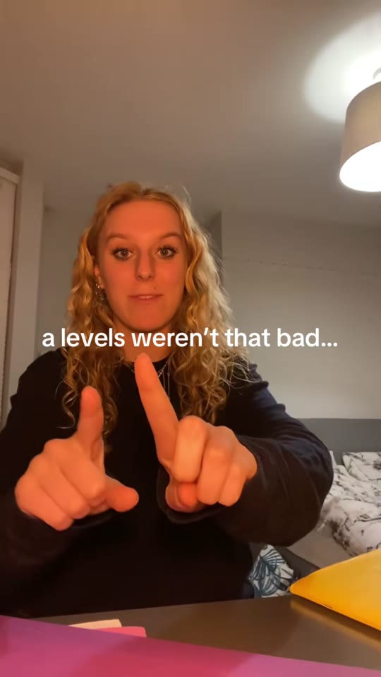 @maisiedesmaz's stress hair loss warning, fact-checked