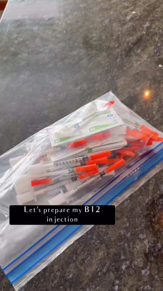 @reallife.rena's B12 injection claims, fact-checked