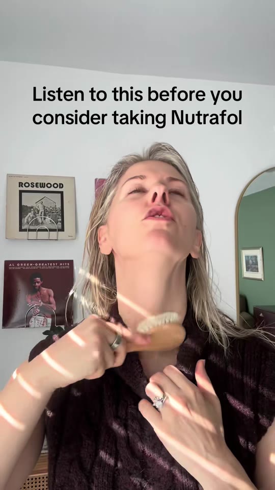 @thevioletfog's Nutrafol claims, fact-checked
