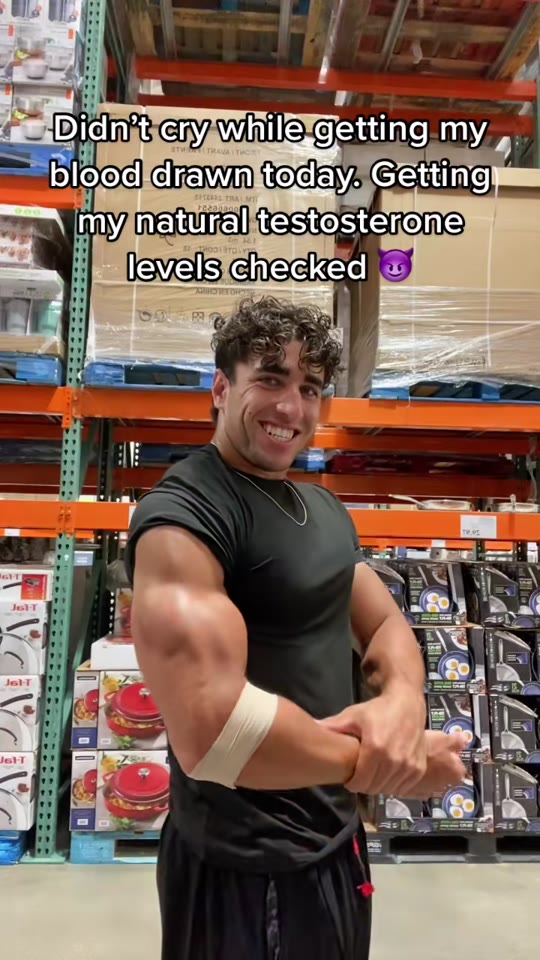 Alex Eubanks, TRT, and gym physique claims on TikTok